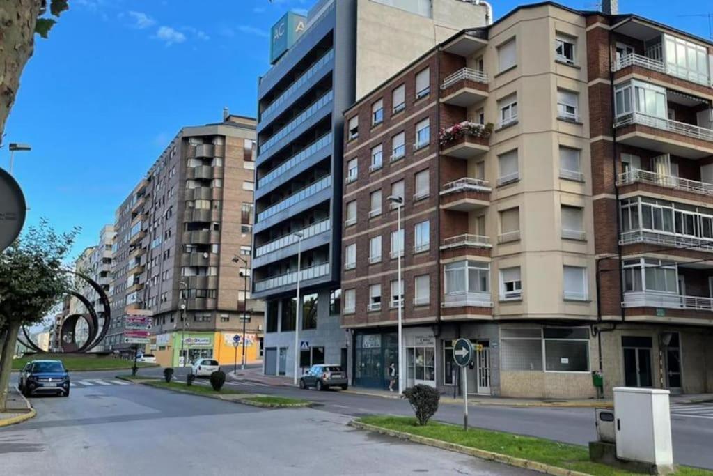 Piso Turistico Avda Del Castillo Apartment Ponferrada Luaran gambar