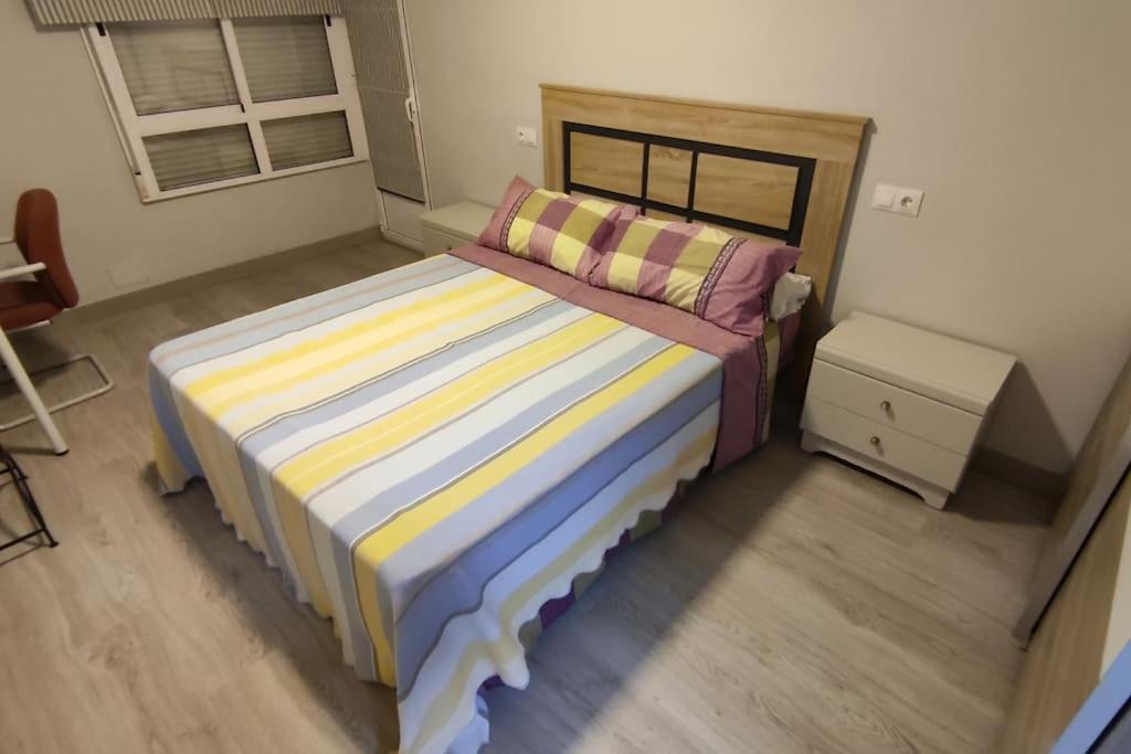 Piso Turistico Avda Del Castillo Apartment Ponferrada Luaran gambar