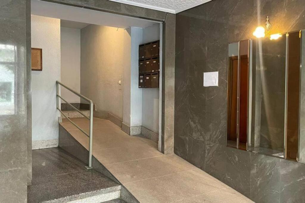 Piso Turistico Avda Del Castillo Apartment Ponferrada Luaran gambar